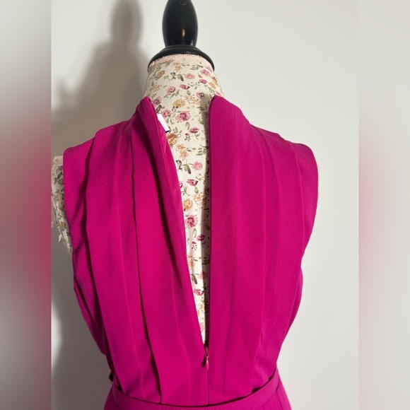 Belle Badgley Mischka Arya Fuchsia Keyhole Halter A-Line Midi Dress Size 10 NWT - Picture 9 of 11